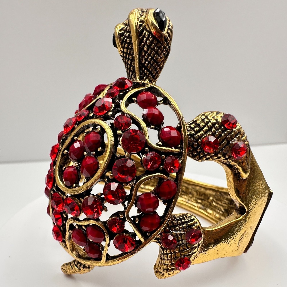 Vintage 90s Red Rhinestone Gold Tone Turtle Bracelet Women's Classic Jewelry - Picture 12 of 17